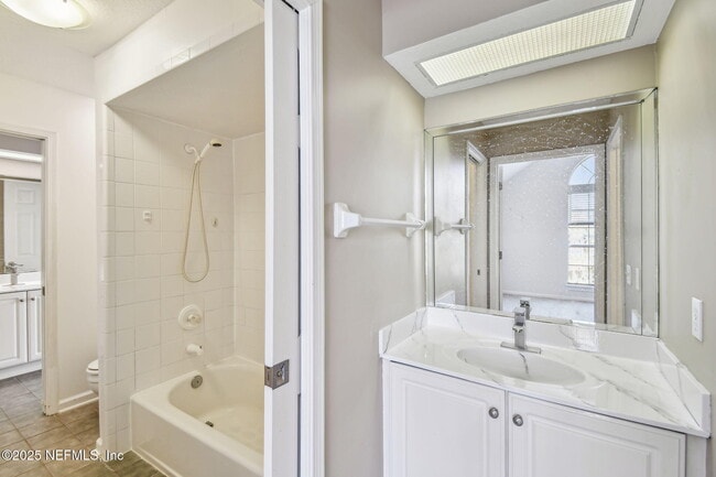 Building Photo - 13022 Huntley Manor Dr