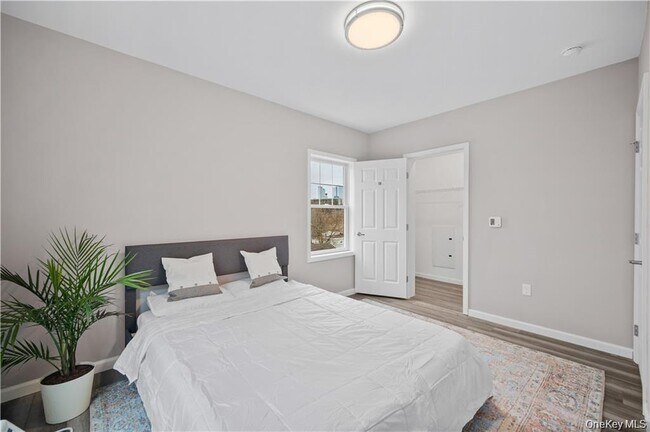 Building Photo - 108 N Kensico Ave