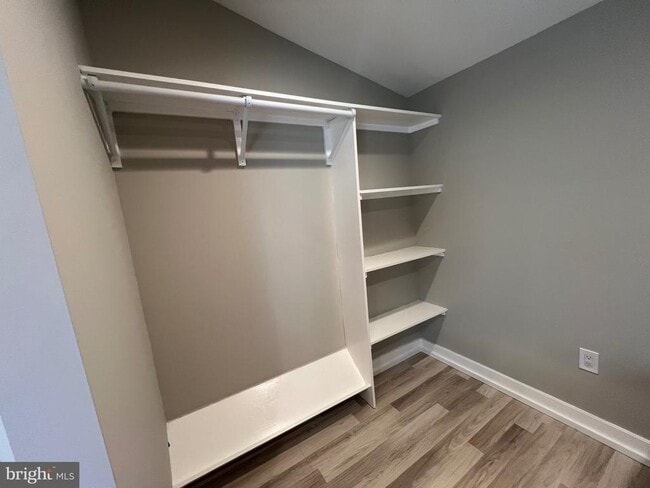 Building Photo - 33 Old US Hwy 1