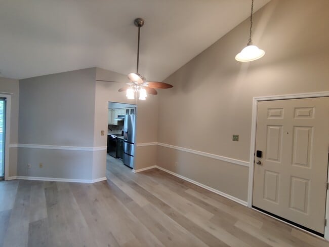 Building Photo - 3151D Covewood Ct