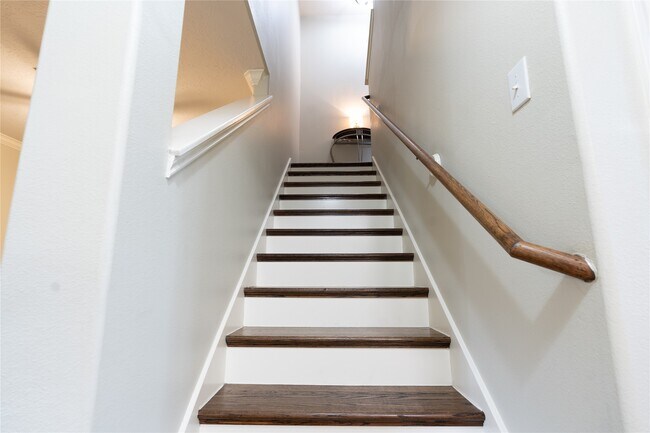 Building Photo - 4611 Arbor Ln