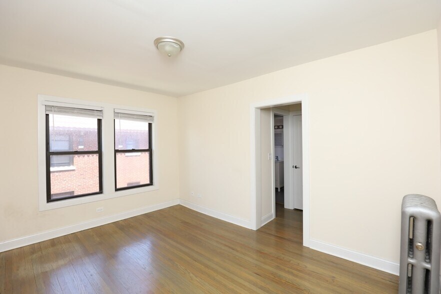 Building Photo - 2639 N Spaulding Ave