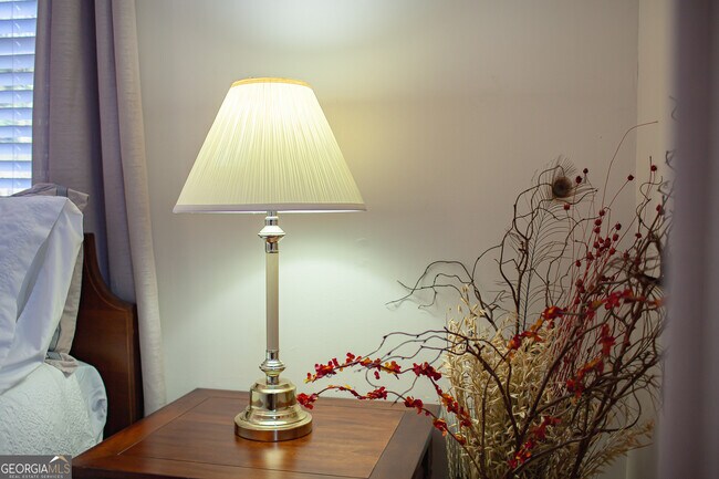 Building Photo - 161 Calhoun Rd