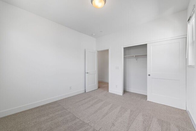 Building Photo - Brand new Arrowcreek Stunner!