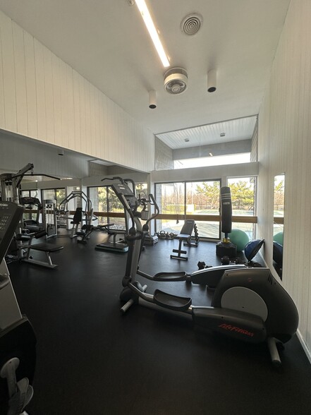 On site Gym - 1 River Rd