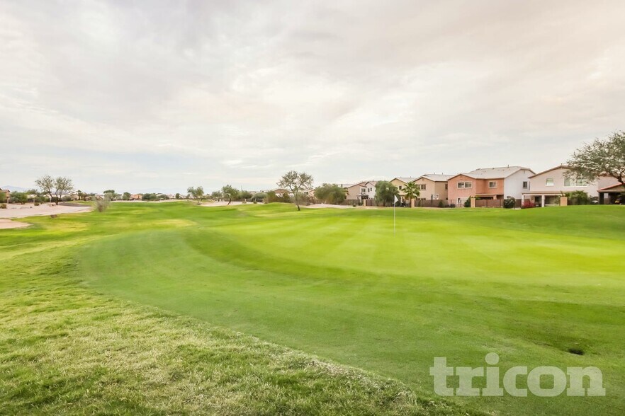 Building Photo - 883 E Dust Devil Cir