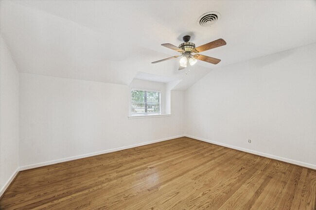 Building Photo - 10518 Moorberry Ln