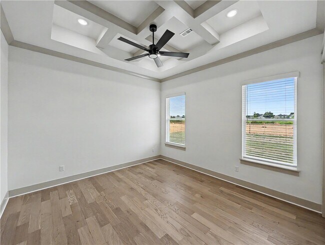 Building Photo - 7671 Scenic Vly Ave