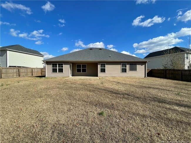 Building Photo - 152 Ladden Ln