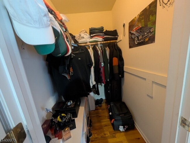 Building Photo - 14 Hunter St