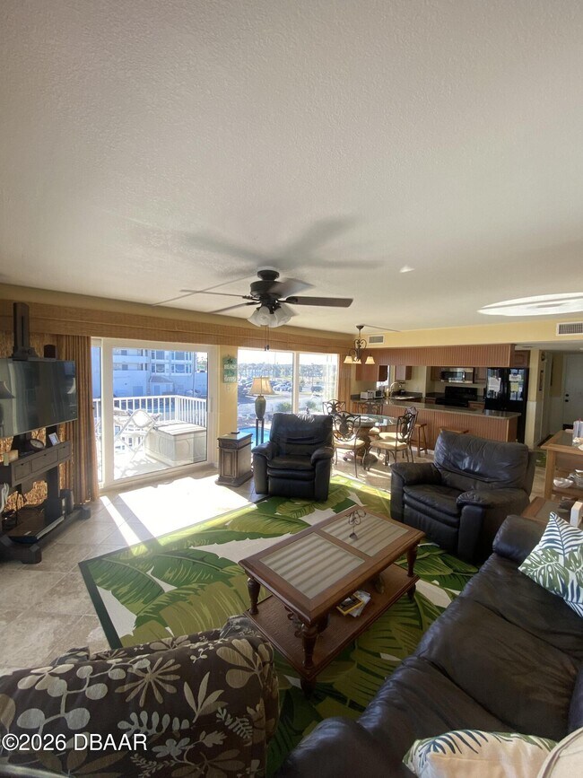 Building Photo - 1571 S Atlantic Ave