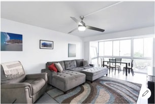 Building Photo - 2575 Kuhio Ave