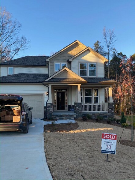 Primary Photo - 47 Wood Spring Ct