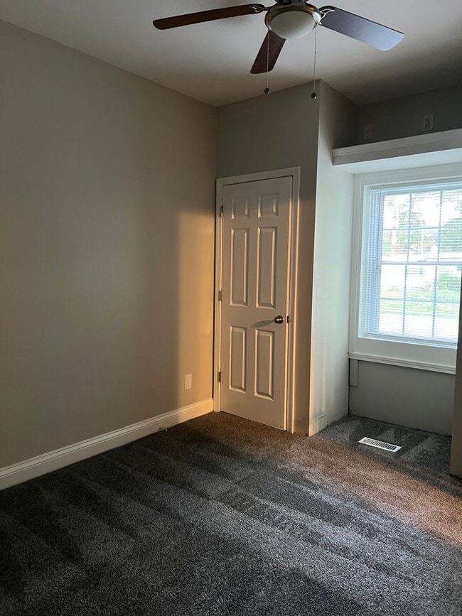 Building Photo - Welcome to this newly remodeled, single-fa...
