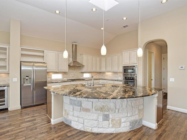 Building Photo - 407 Bonaire Ct