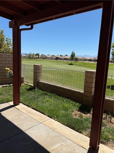 Building Photo - 11236 Country Club Dr
