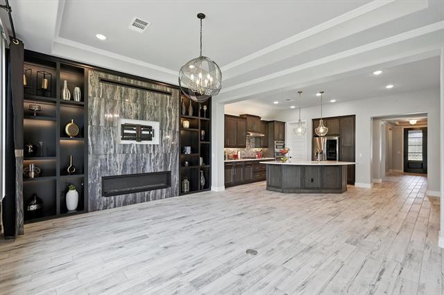 Building Photo - 8509 Cocobolo Dr