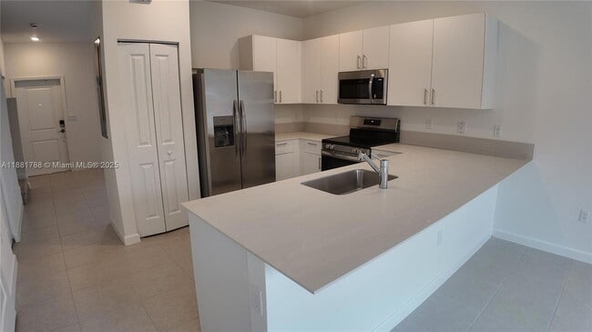 Building Photo - 35761 SW 178th Ct