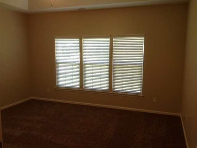 Building Photo - 14127 Hiawatha Ct