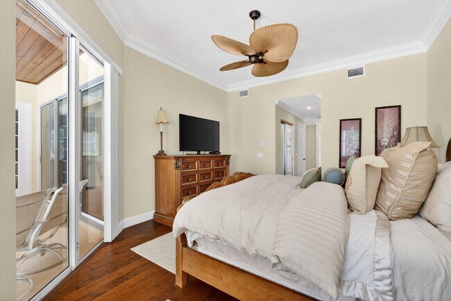 Building Photo - 6483 Wild Olive Ln