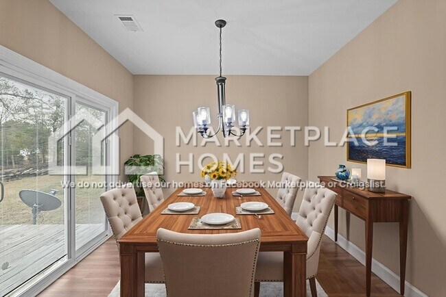 Building Photo - 108 James St