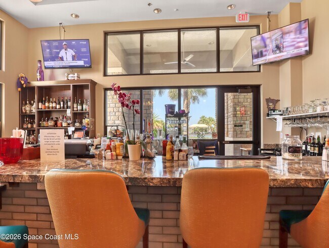 Building Photo - 6848 Toland Dr