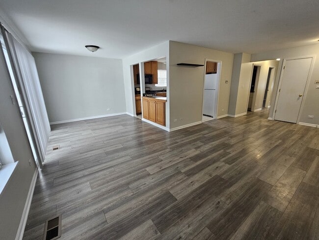 Building Photo - 1241 Bradwell Ln