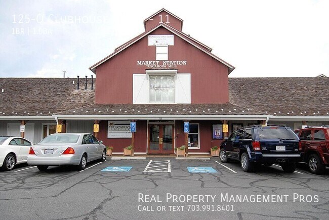 Building Photo - 125 Clubhouse Dr SW