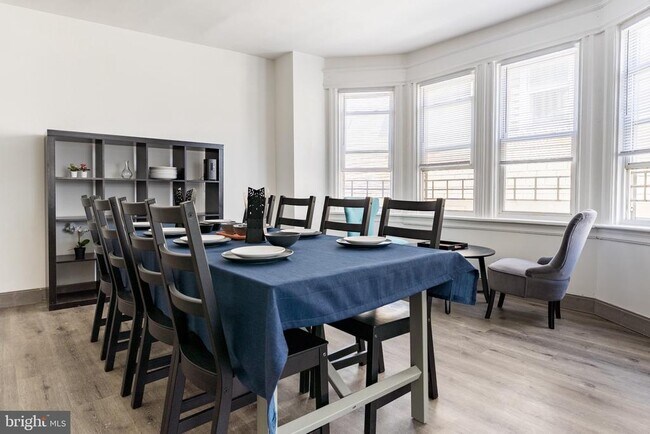 Building Photo - 3809 Ventnor Ave