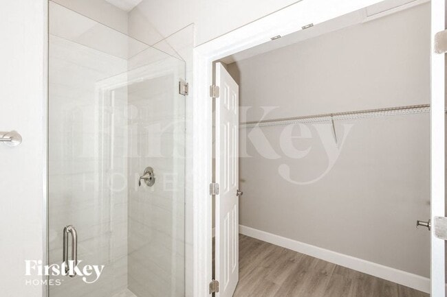 Building Photo - 1340 Cogan Dr