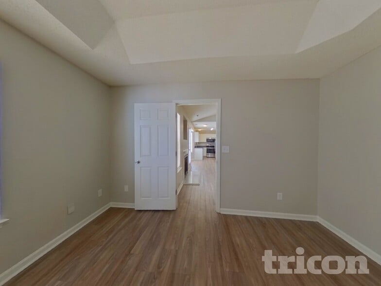 Building Photo - 7112 Rumple Rd