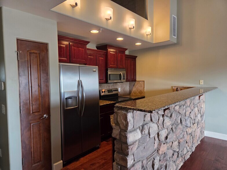 Building Photo - 11652 N Saguaro Blvd