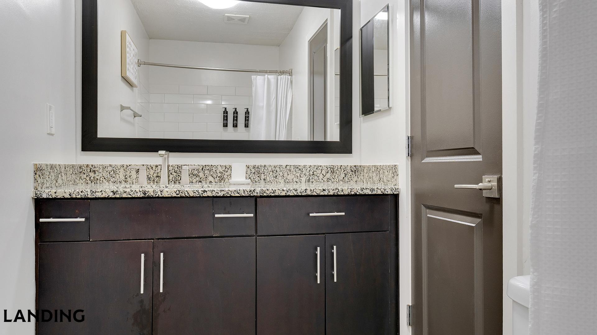 Building Photo - 2745 Holcomb Bridge Rd