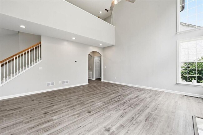 Building Photo - 208 Setters Ridge