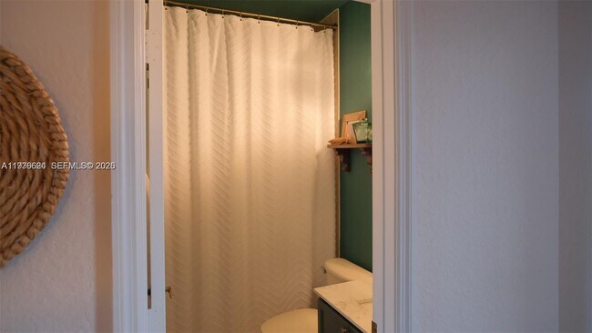 Building Photo - 104 Harbors Way