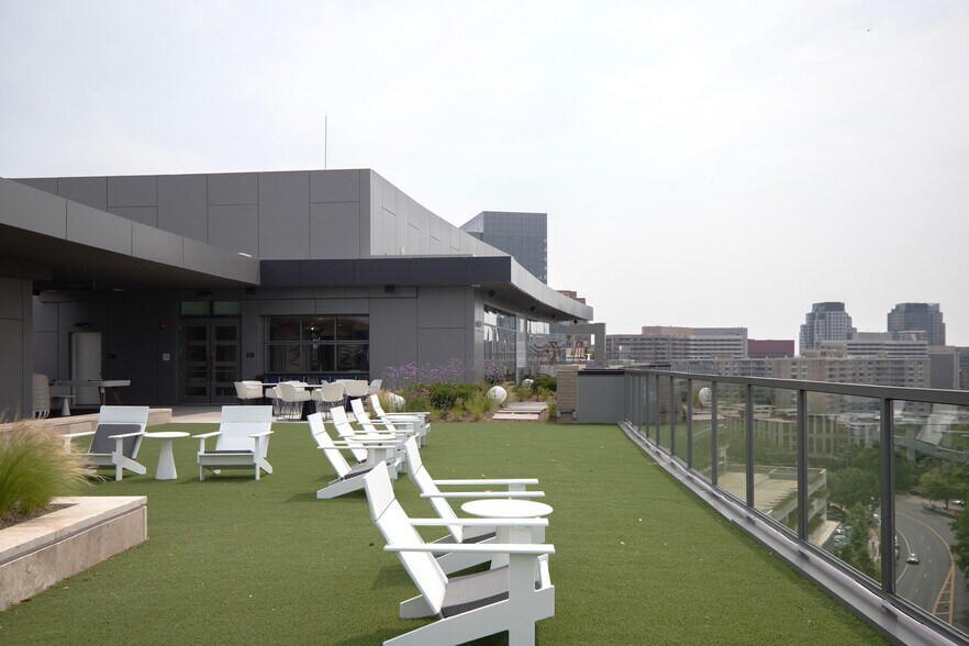 Building Photo - 1446 S Grant St