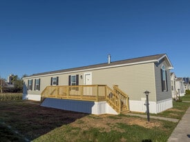 Building Photo - 185 Rock Rd