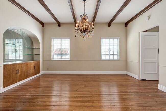 Building Photo - Classic Spanish Elegance Steps from Beverly Hills