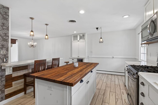 Building Photo - 513 Chesopeian Trail
