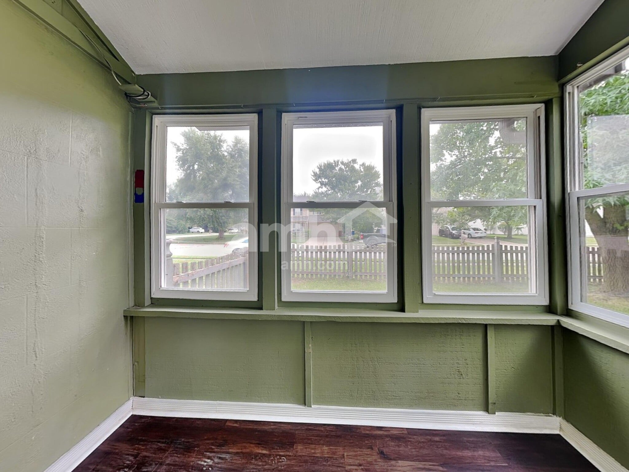 Building Photo - 10094 Plantana Blvd