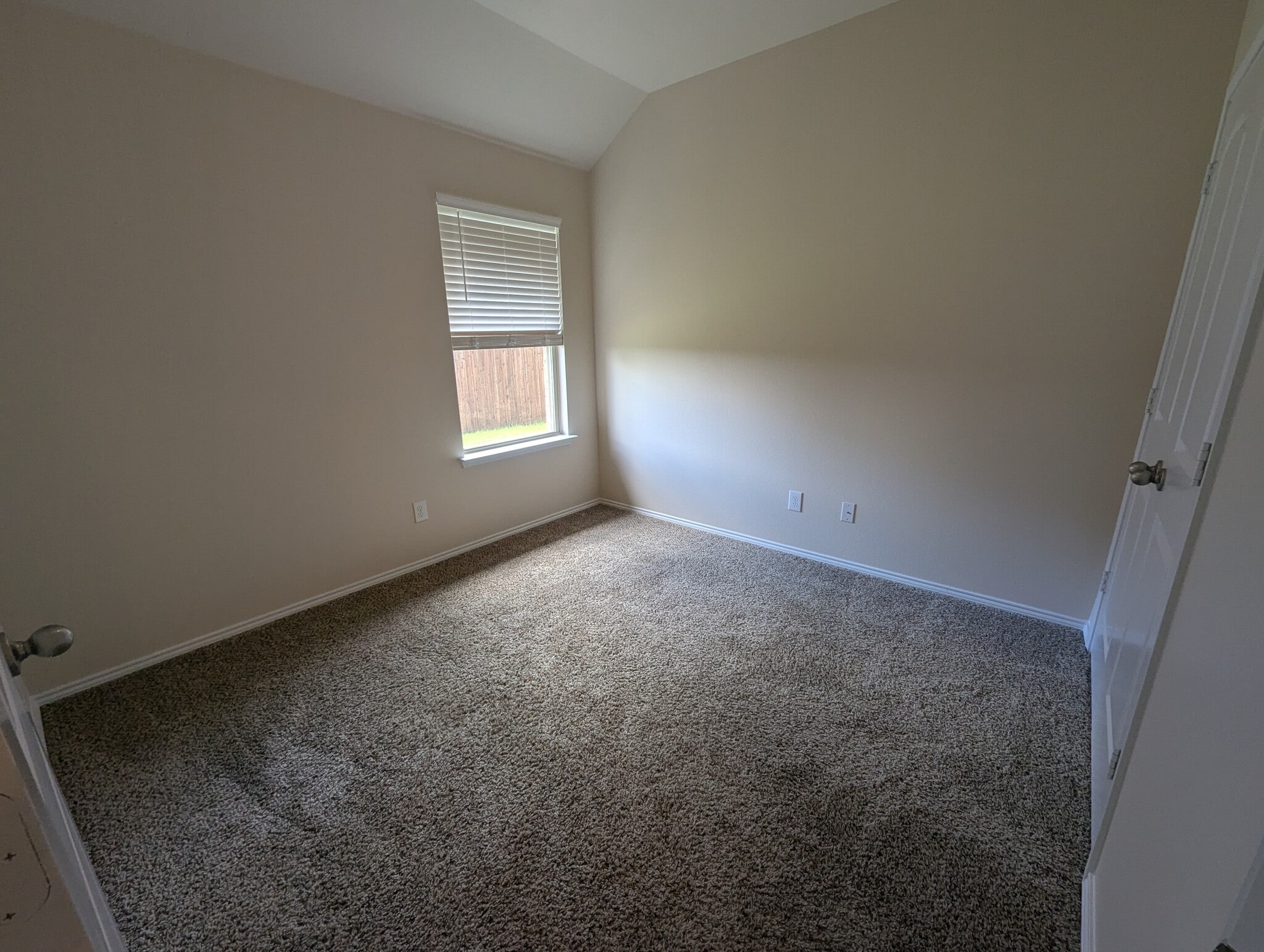 Guest room 3 - 2853 Waterfall Ln