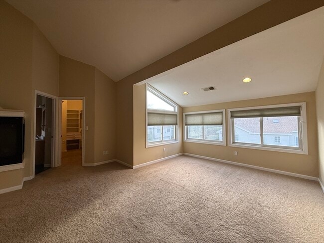 Building Photo - 227 Captain Eames Cir