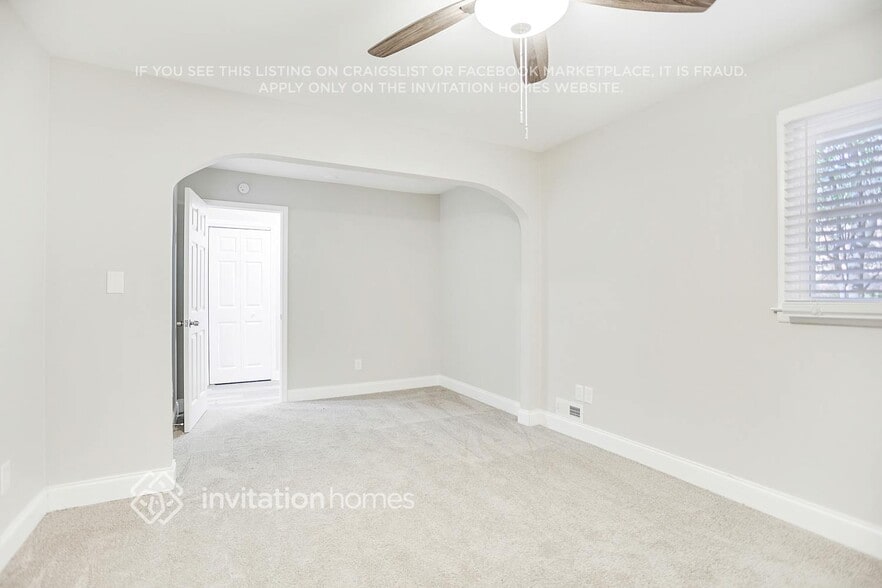 Building Photo - 3003 Orion Dr