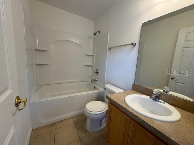 Building Photo - 5160 Regatta Dr