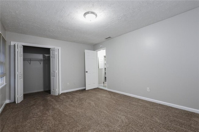 Building Photo - 284 Timber Creek Ln SW