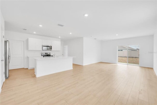 Building Photo - 32368 Evening Grv Ct