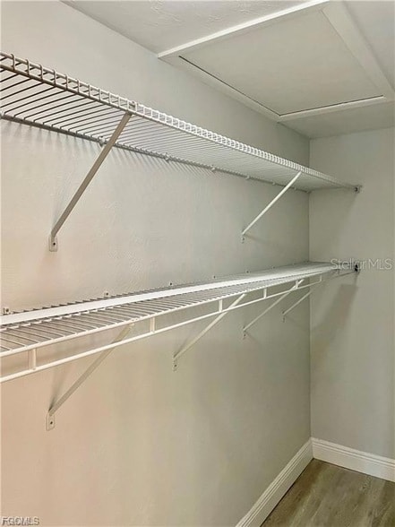 Building Photo - 5650 Trailwinds Dr