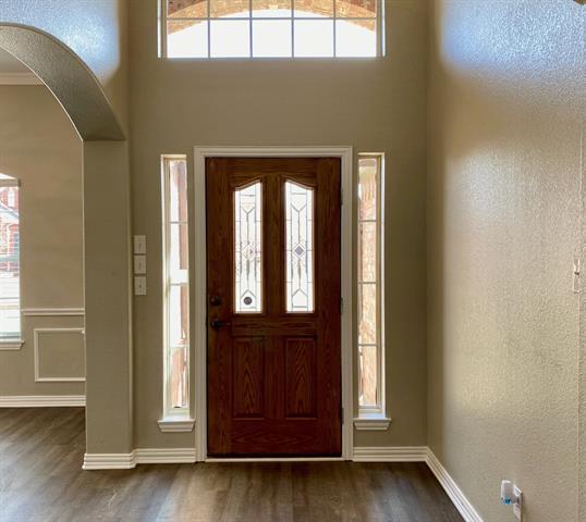 Building Photo - 1813 Glen Aerie Dr