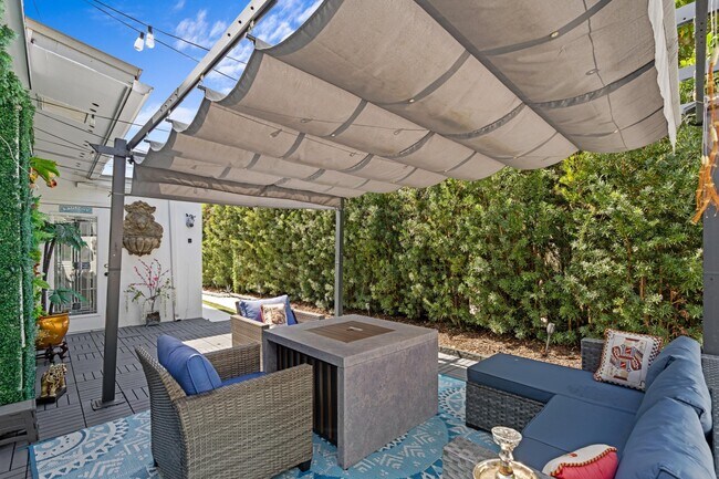 Building Photo - 3705 NE 16th Ave