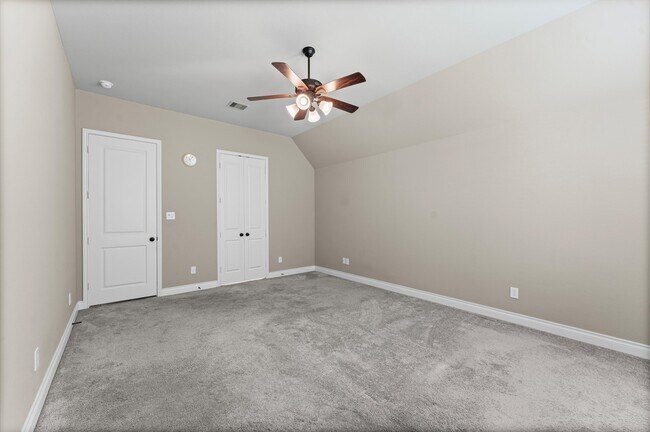 Building Photo - 18226 Dalyell Dr